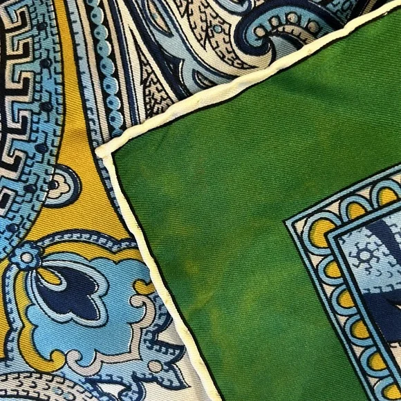 RARE VINTAGE 30“ x 30“ square silk scarf, hand rolled edge, green & blue Paisley